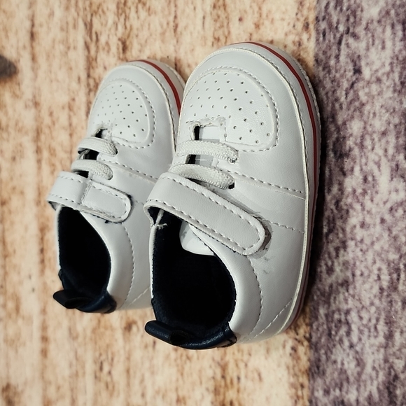 Baby soft bottom shoes - Picture 2 of 5